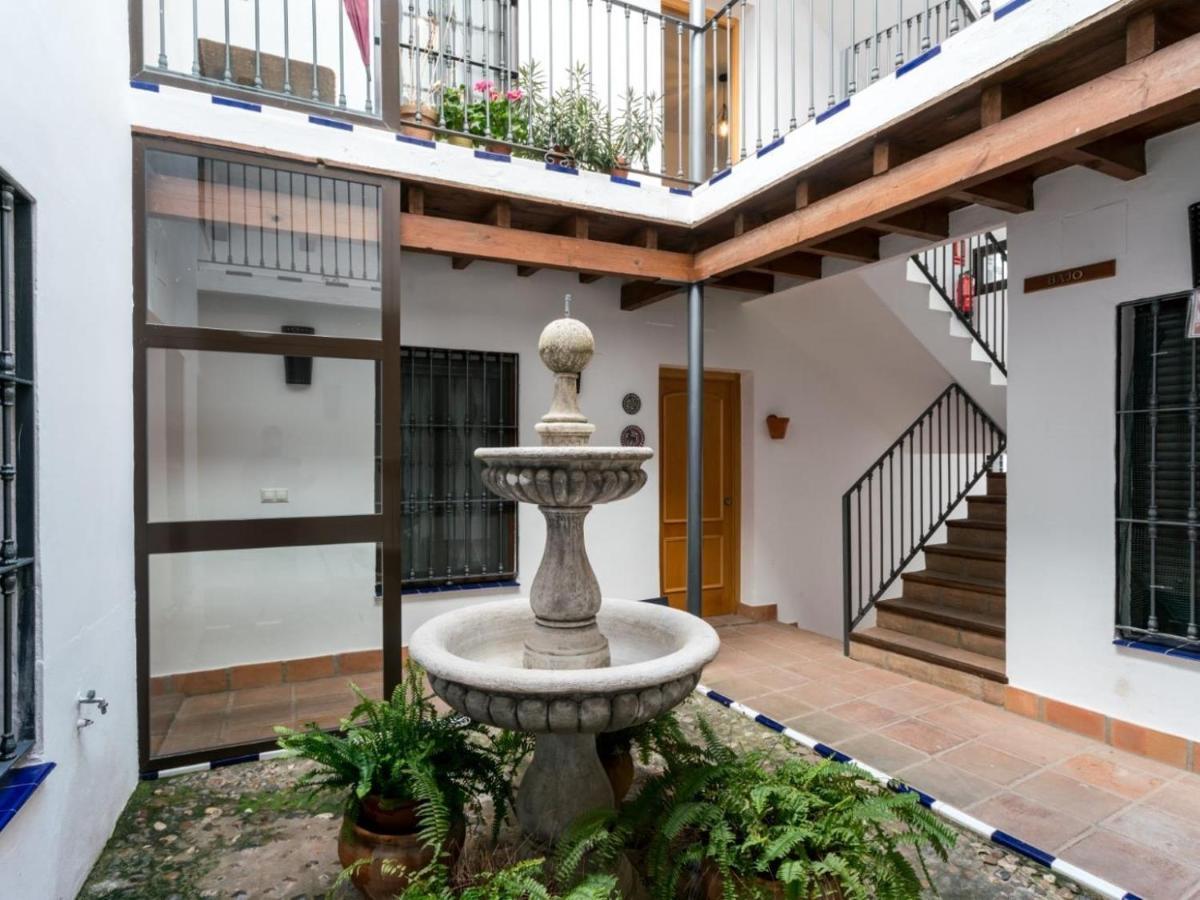 Holi-Rent Santa Marina Lägenhet Sevilla Exteriör bild