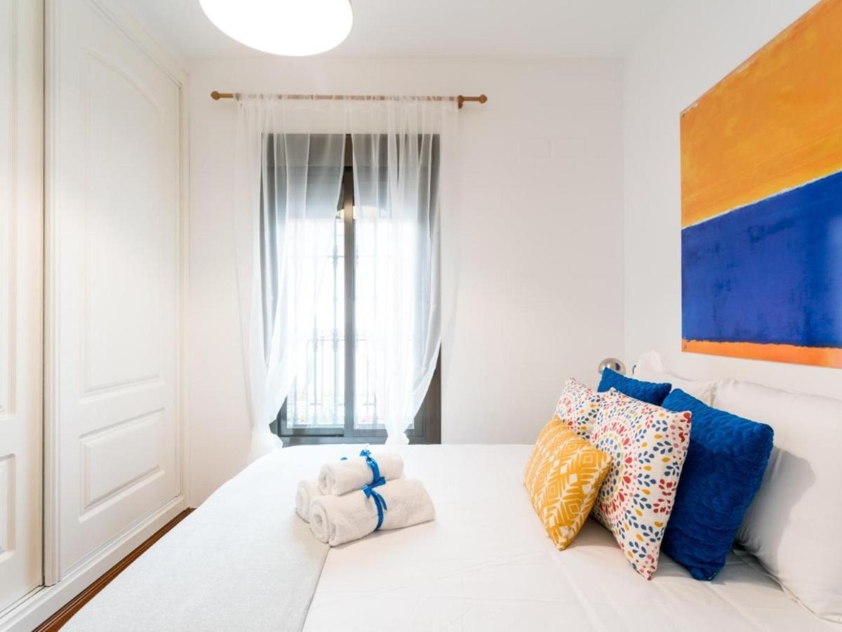 Holi-Rent Santa Marina Lägenhet Sevilla Exteriör bild